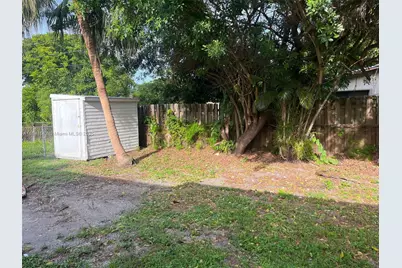 1450 N 64th Ave, Hollywood, FL 33024 - Photo 36