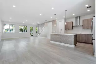 6675 NW 102nd Path, Doral, FL 33178 - Photo 14