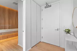 2901 Collins Ave, Miami Beach, FL 33140 - Photo 20