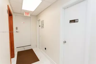 1911 Harrison St #5, Hollywood, FL 33020 - Photo 16