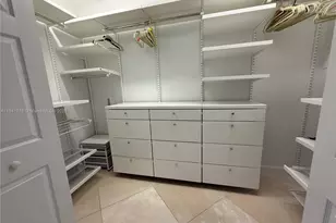 3610 Yacht Club Dr, Aventura, FL 33180 - Photo 10