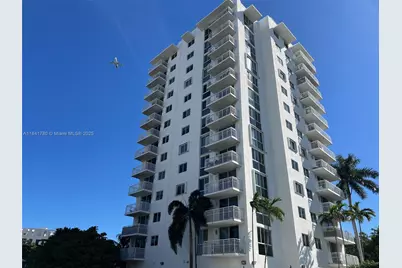 1688 West Ave #1005, Miami Beach, FL 33139 - Photo 1