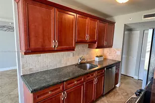 1688 West Ave, Miami Beach, FL 33139 - Photo 12