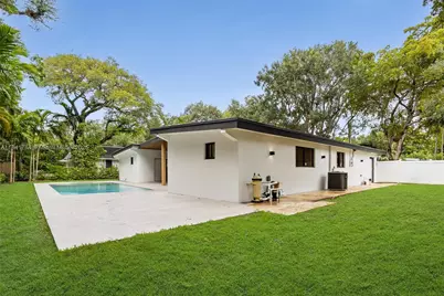 2180 NE 190th Ter, Miami, FL 33179 - Photo 36