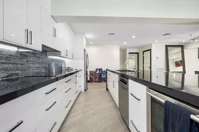 517 S Riverside Dr #., Pompano Beach, FL 33062 - Photo 6