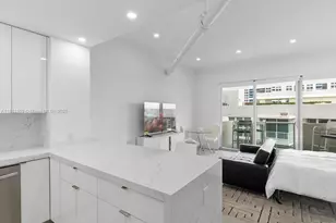 1200 West Ave, Miami Beach, FL 33139 - Photo 4