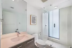 650 NE 32nd St, Miami, FL 33137 - Photo 26