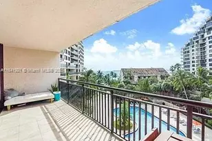 540 Brickell Key Dr, Miami, FL 33131 - Photo 2