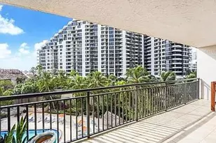 540 Brickell Key Dr, Miami, FL 33131 - Photo 16