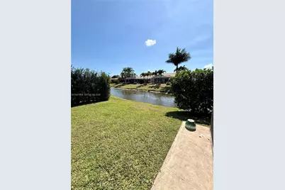 10126 Crosswind Rd, Boca Raton, FL 33498 - Photo 8
