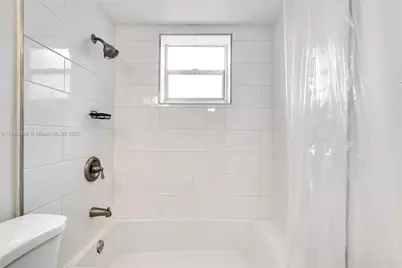 2465 SW 18th Avenue #3208, Miami, FL 33145 - Photo 6