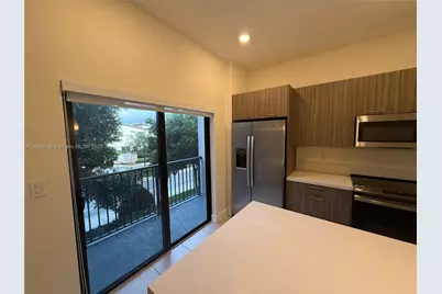 8005 NW 104 Ave #27, Doral, FL 33178 - Photo 24