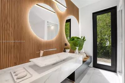 4241 Palm Ln, Miami, FL 33137 - Photo 42