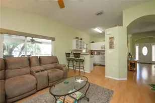 460 SE 24th Dr, Homestead, FL 33033 - Photo 8