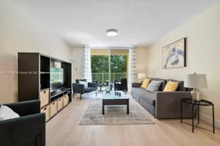 19999 E Country Club Dr, Aventura, FL 33180 - Photo 8