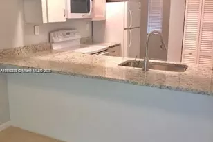 6800 Cypress Rd, Plantation, FL 33317 - Photo 4