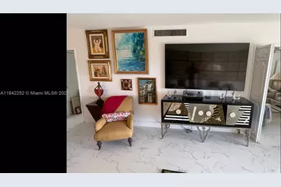 3250 N Palm Aire Dr #710, Pompano Beach, FL 33069 - Photo 12