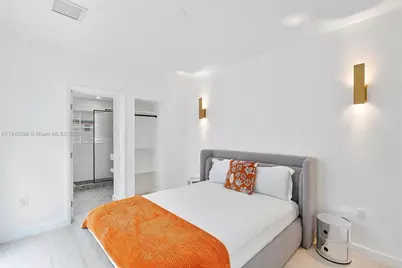 58 NE 45th St #0, Miami, FL 33137 - Photo 6