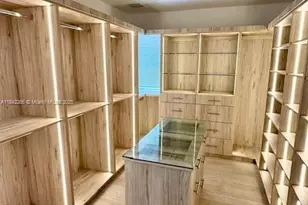 58 NE 45th St, Miami, FL 33137 - Photo 10