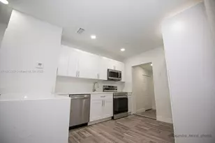 3045 SW 21st St, Miami, FL 33145 - Photo 18