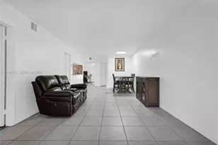 9159 SW 141st Pl, Miami, FL 33186 - Photo 2