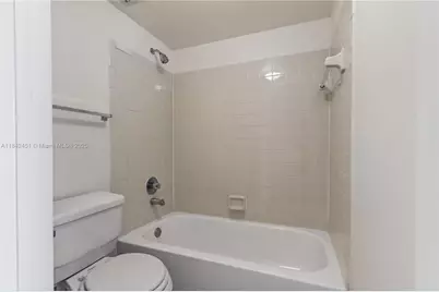 [Address not provided], West Palm Beach, FL 33401 - Photo 30