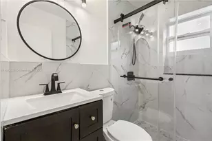 306 Modest St, Lakeland, FL 33805 - Photo 6