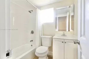 1429 SW 9th St, Fort Lauderdale, FL 33312 - Photo 6