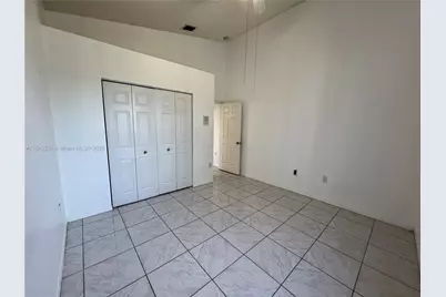 2130 NW 166th Ave, Pembroke Pines, FL 33028 - Photo 28