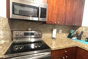 8821 W Flagler St, Miami, FL 33174 - Photo 2