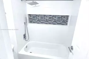 8821 W Flagler St, Miami, FL 33174 - Photo 16