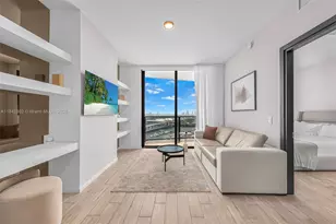 398 NE 5th St, Miami, FL 33132 - Photo 8