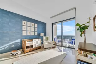 88 SW 7th St, Miami, FL 33130 - Photo 14