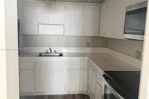 2025 NE 164th St, North Miami Beach, FL 33162 - Photo 10