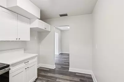 18025 NW 6th Ave, Miami Gardens, FL 33169 - Photo 14