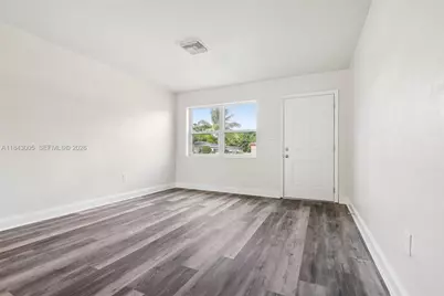18025 NW 6th Ave, Miami Gardens, FL 33169 - Photo 4