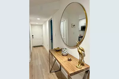 72 S 7 #112, Naples, FL 34102 - Photo 2