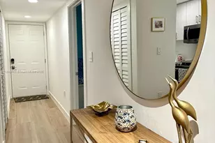 72 S 7, Naples, FL 34102 - Photo 2