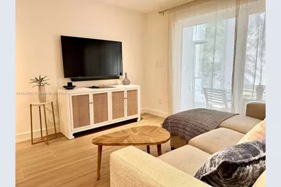 72 S 7 #112, Naples, FL 34102 - Photo 4