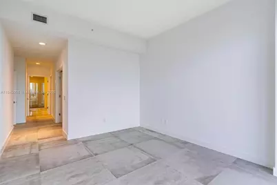 16385 Biscayne Blvd #4, North Miami Beach, FL 33160 - Photo 26