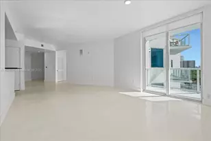 3030 NE 188th St, Aventura, FL 33180 - Photo 2