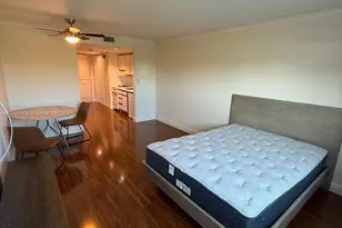 5715 SW 72nd St, South Miami, FL 33143 - Photo 2