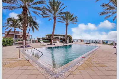 3801 Collins Ave #1105, Miami Beach, FL 33140 - Photo 48