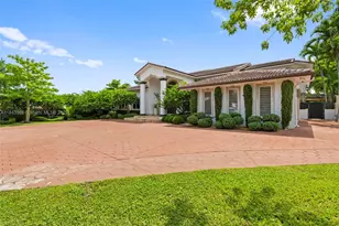 185 SW 130th Ave, Miami, FL 33184 - Photo 1