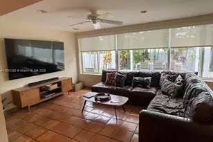 1110 Redbird Ave, Miami Springs, FL 33166 - Photo 12