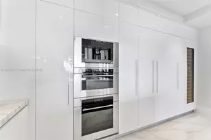 330 Sunny Isles Blvd, Sunny Isles Beach, FL 33160 - Photo 18