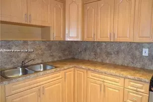 15225 NE 6th Ave, Miami, FL 33162 - Photo 2