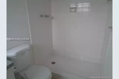 15205 NE 6th Ave #D212, Miami, FL 33162 - Photo 10