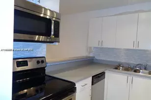 15205 NE 6th Ave, Miami, FL 33162 - Photo 2