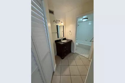 6272 NW 186th St #208, Hialeah, FL 33015 - Photo 10